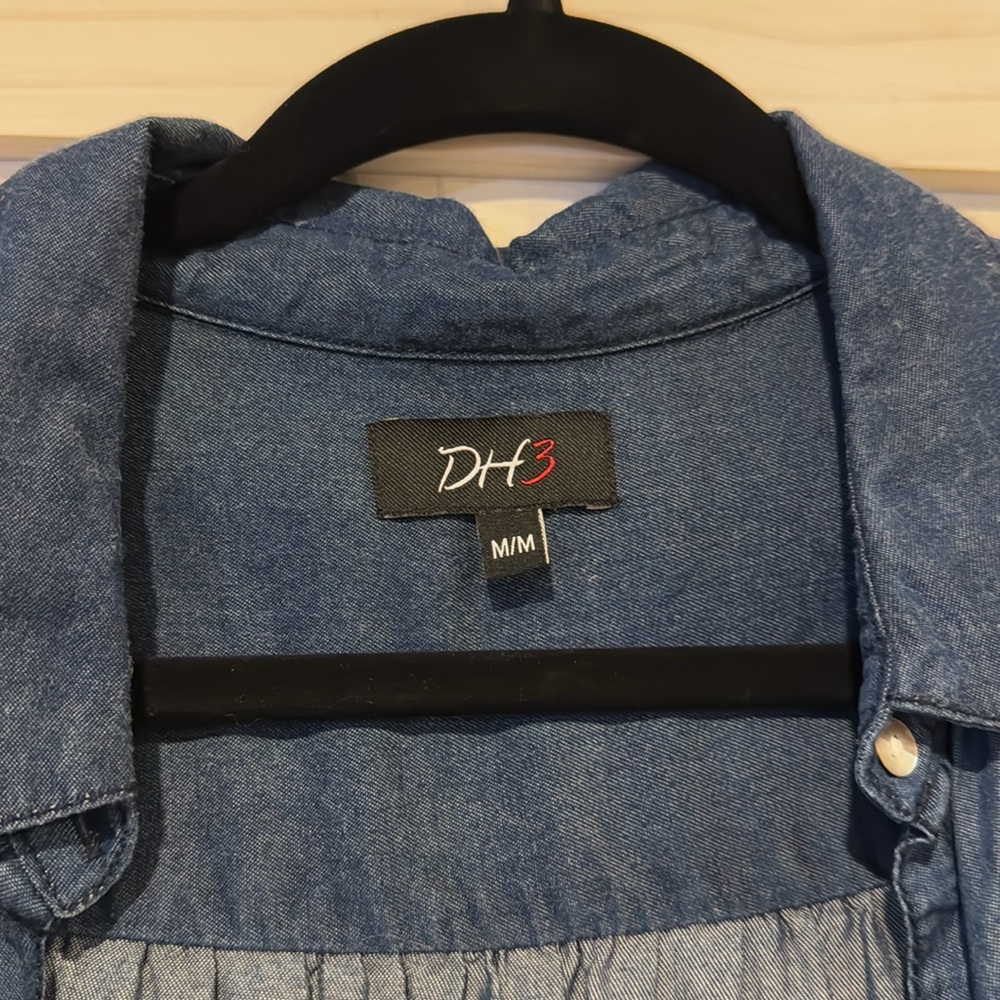 Sleeveless jean button down - Picture 3 of 4